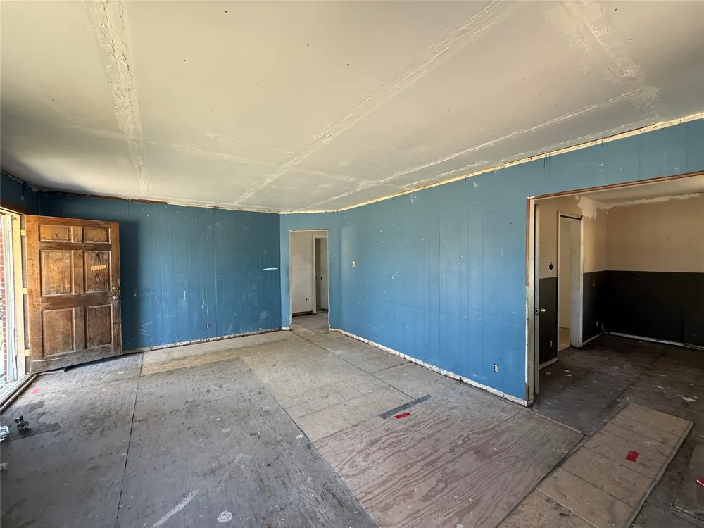 447 NE Elmhurst Bartlesville, OK 74006