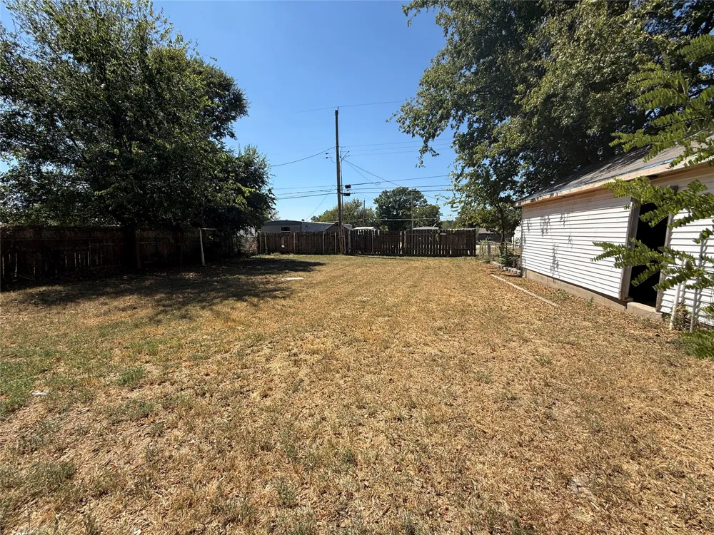 447 NE Elmhurst Bartlesville, OK 74006