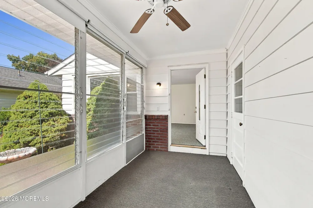 65 Sunflower Lane Toms River, NJ 08755