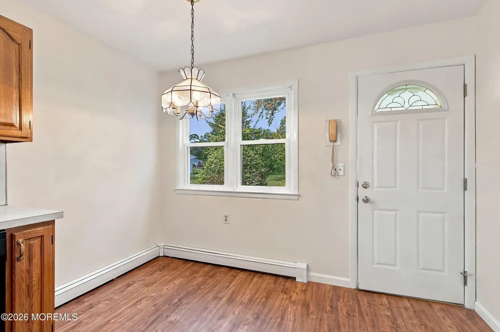 65 Sunflower Lane Toms River, NJ 08755
