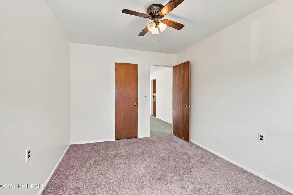 65 Sunflower Lane Toms River, NJ 08755