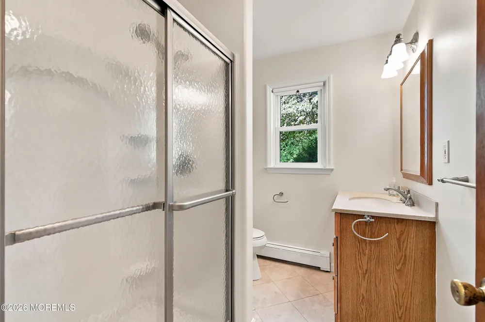 65 Sunflower Lane Toms River, NJ 08755