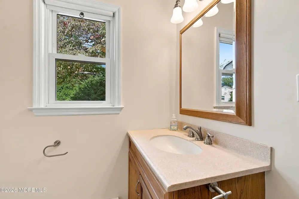 65 Sunflower Lane Toms River, NJ 08755
