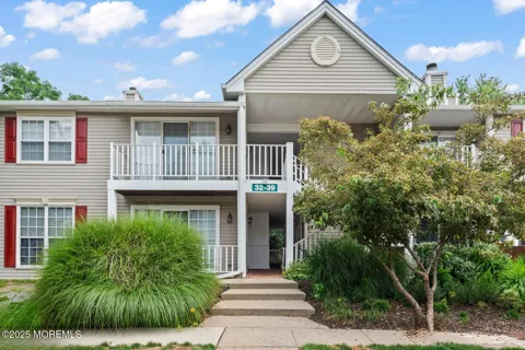 35 Beaumont Court