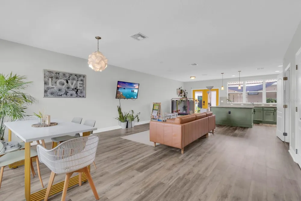 3113 VIA OTERO DRIVE Kissimmee, FL 34744