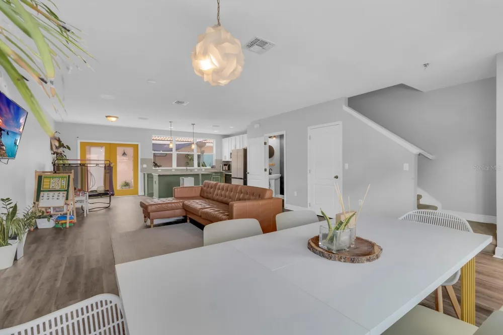 3113 VIA OTERO DRIVE Kissimmee, FL 34744