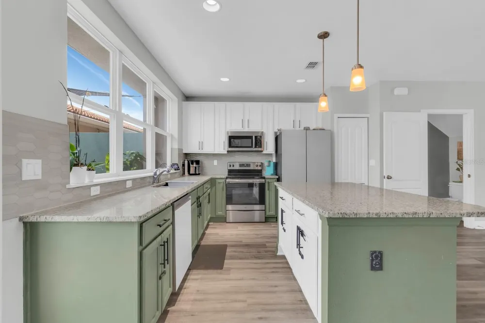 3113 VIA OTERO DRIVE Kissimmee, FL 34744