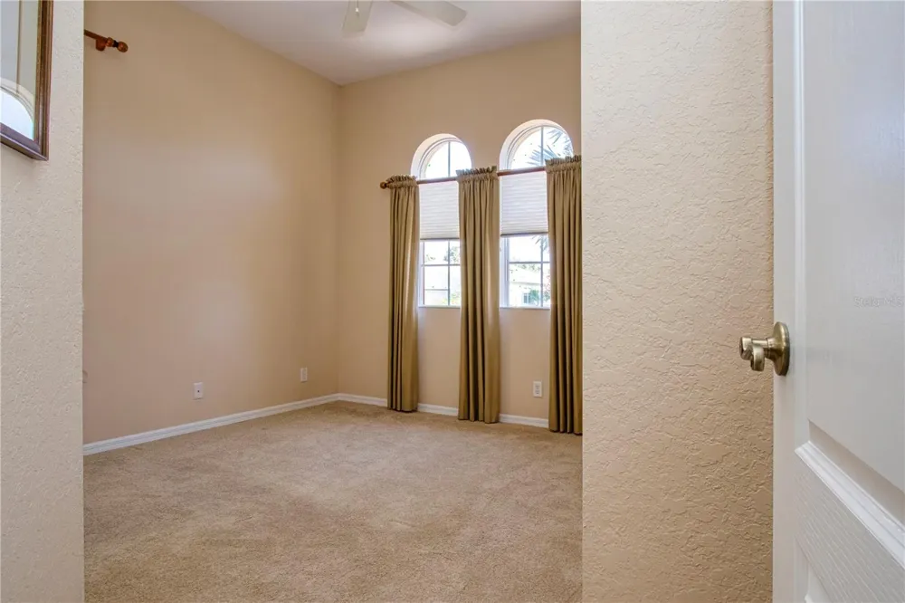 446 NOBLE FAIRE DRIVE Sun City Center, FL 33573