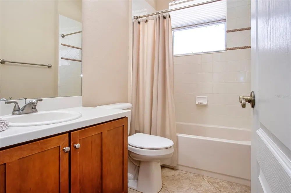 446 NOBLE FAIRE DRIVE Sun City Center, FL 33573