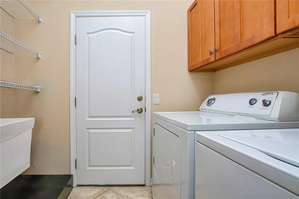446 NOBLE FAIRE DRIVE Sun City Center, FL 33573