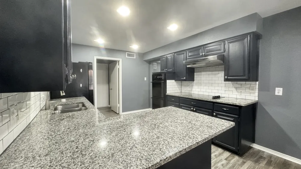 2314 Garden Park Court Arlington, TX 76013