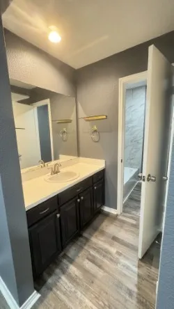 2314 Garden Park Court Arlington, TX 76013