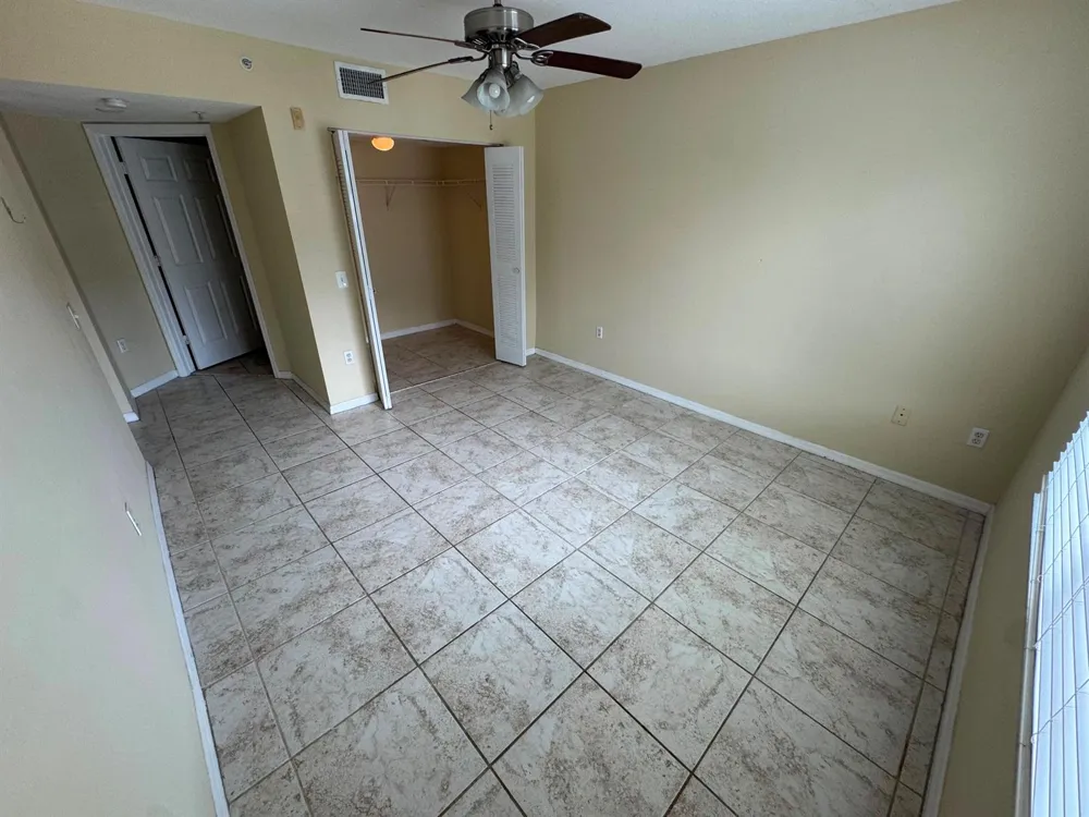 201 Villa Circle #201 Boynton Beach, FL 33435