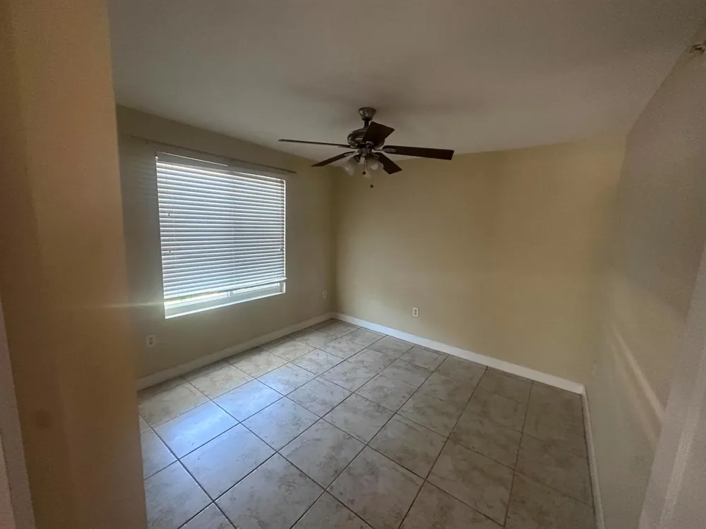 201 Villa Circle #201 Boynton Beach, FL 33435