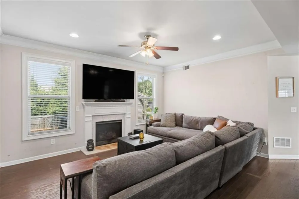 5752 Shore Isle Court Flowery Branch, GA 30542
