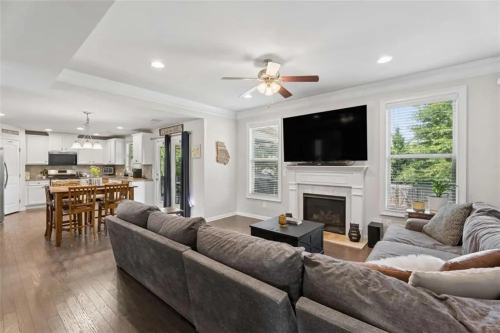 5752 Shore Isle Court Flowery Branch, GA 30542