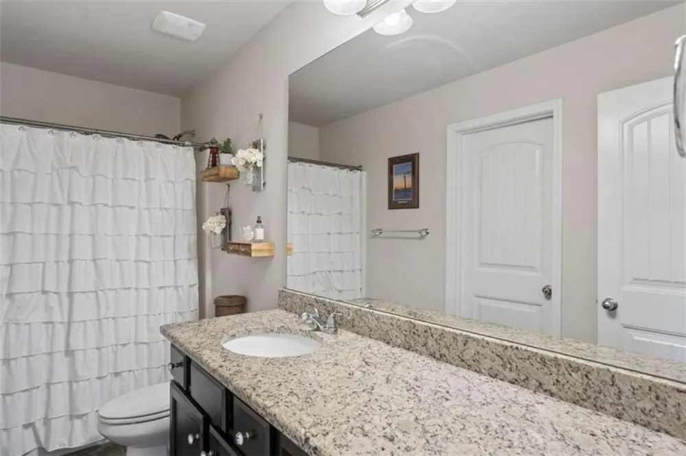 5752 Shore Isle Court Flowery Branch, GA 30542