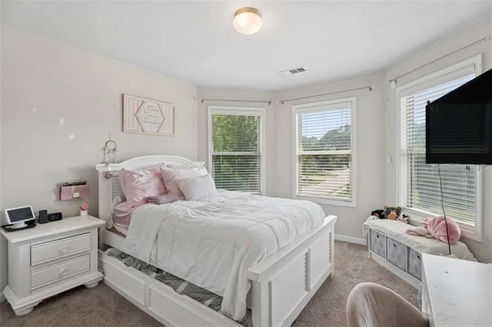 5752 Shore Isle Court Flowery Branch, GA 30542
