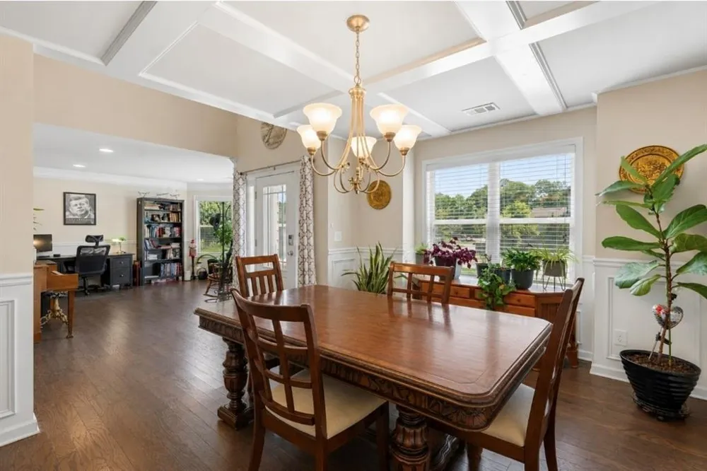 5752 Shore Isle Court Flowery Branch, GA 30542