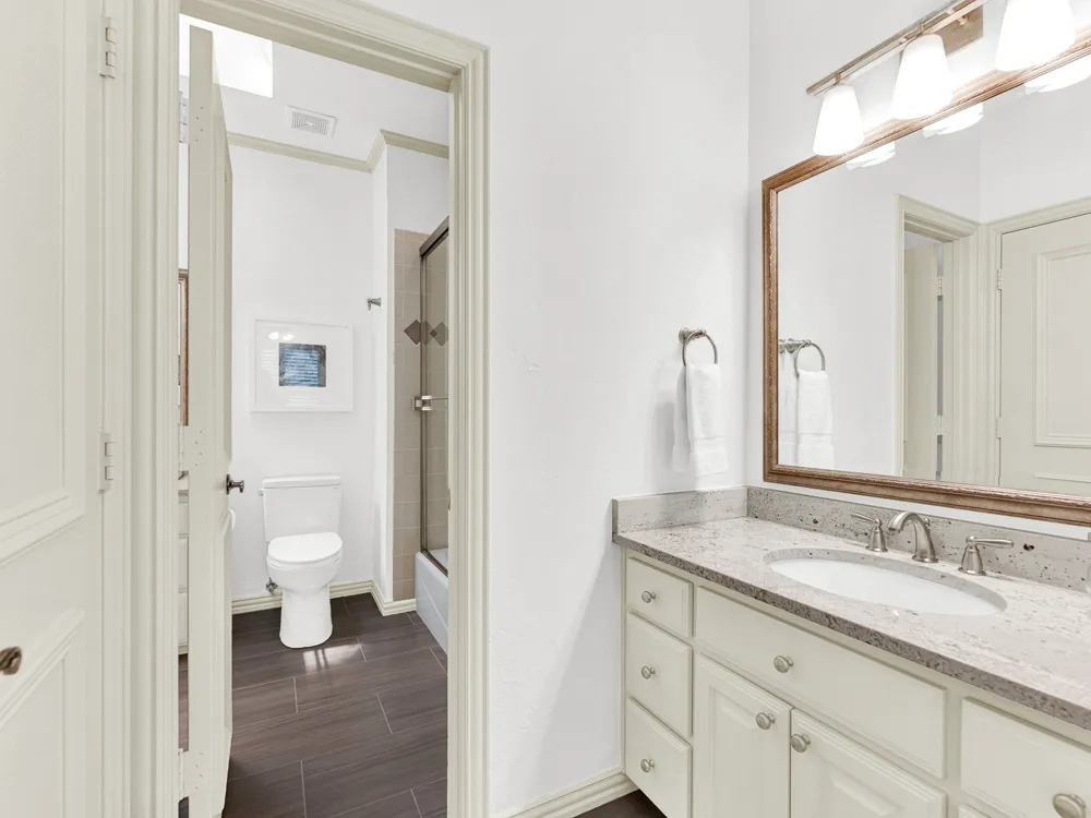 2140 Sutton Place Plano, TX 75093