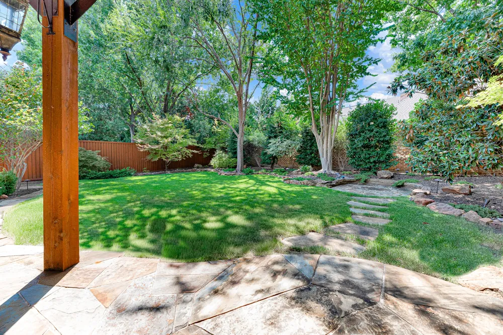 2140 Sutton Place Plano, TX 75093
