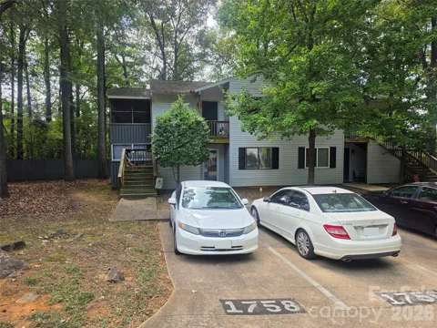 1756 Hunters Trail