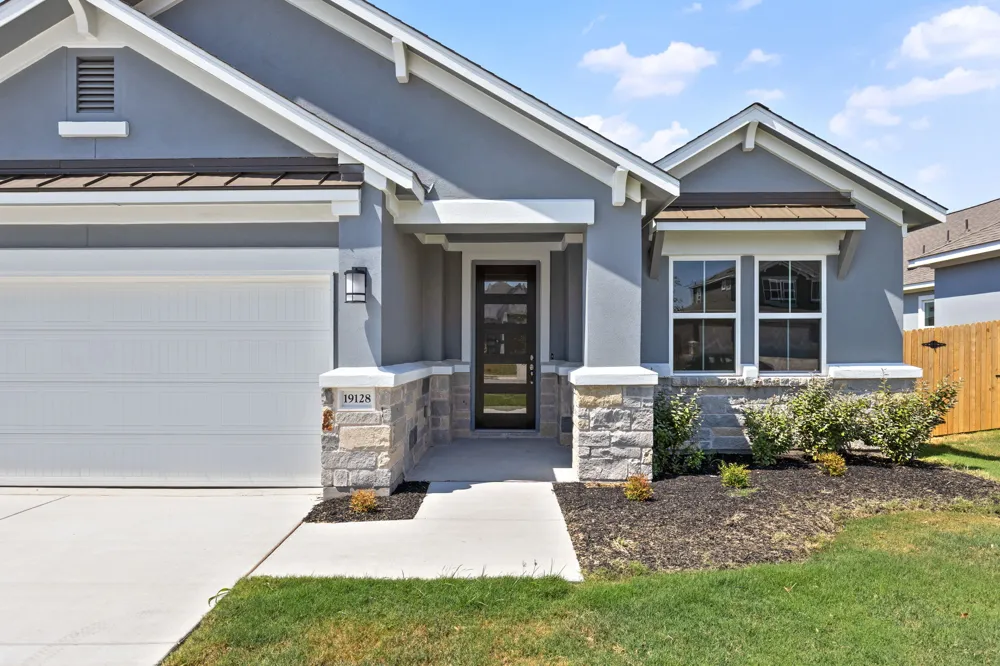 19128 Ariel Elena Way Pflugerville, TX 78660