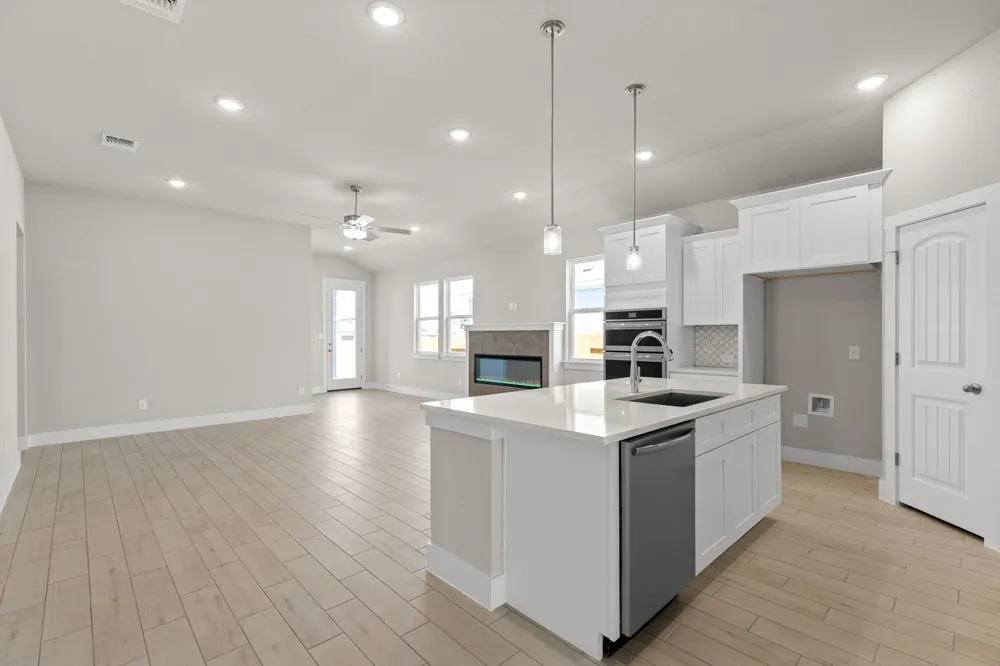 19128 Ariel Elena Way Pflugerville, TX 78660