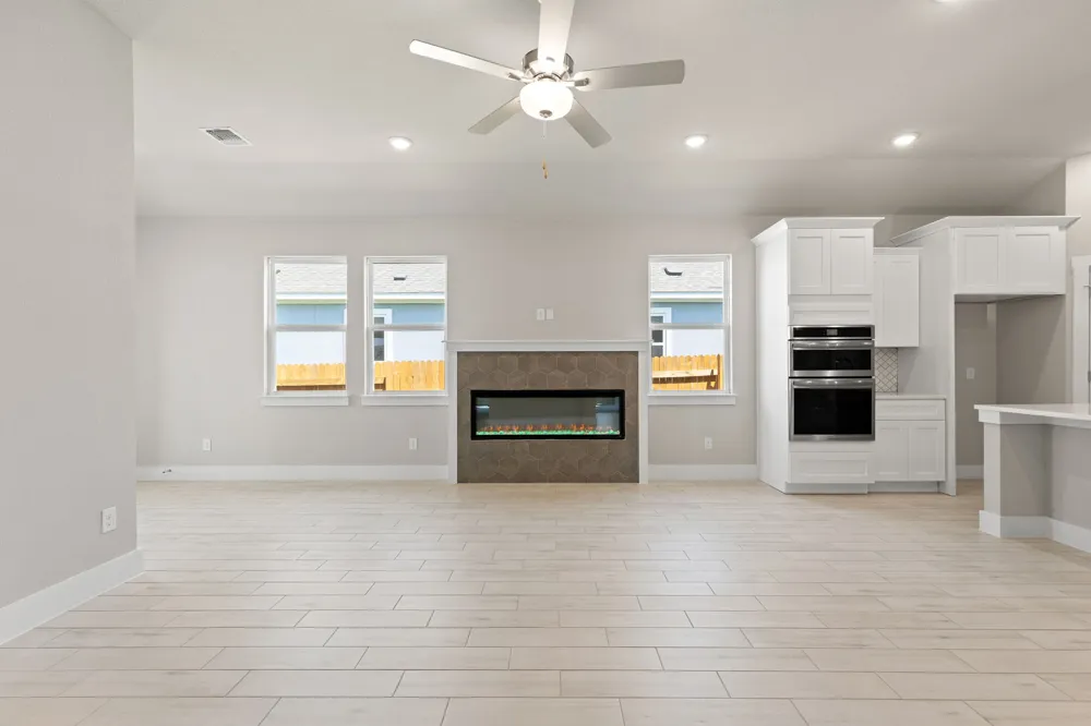 19128 Ariel Elena Way Pflugerville, TX 78660