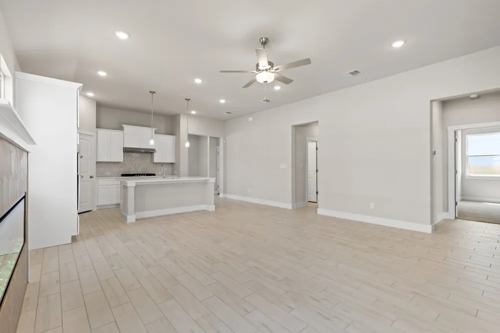 19128 Ariel Elena Way Pflugerville, TX 78660