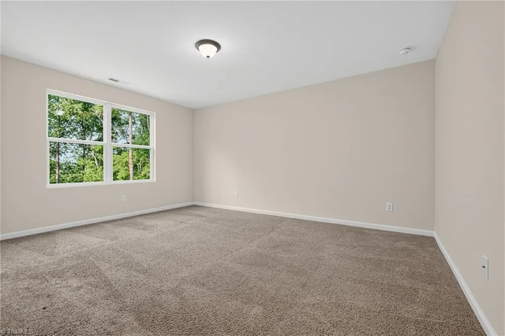 2608 Dallas Drive Winston-Salem, NC 27107