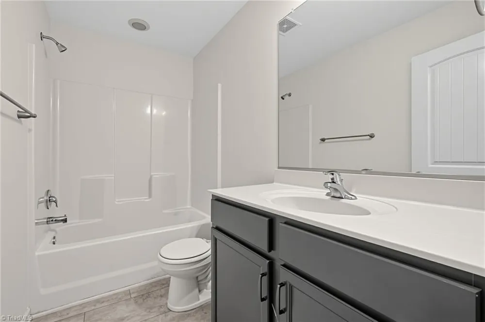 2608 Dallas Drive Winston-Salem, NC 27107
