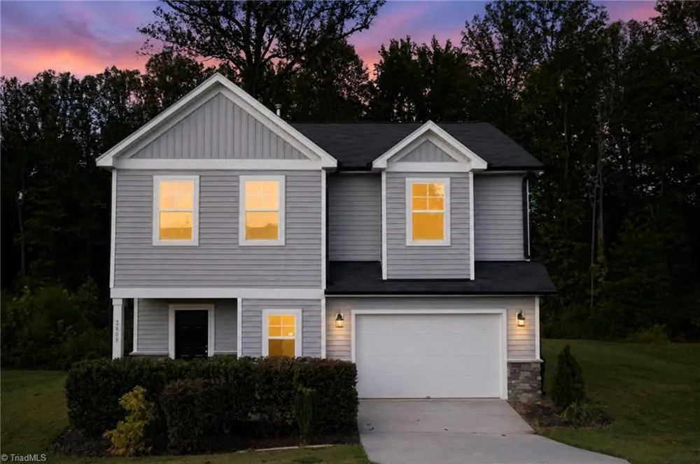 2608 Dallas Drive Winston-Salem, NC 27107