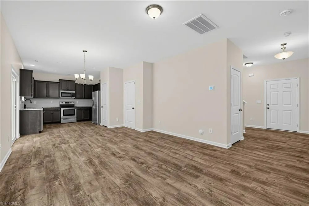 2608 Dallas Drive Winston-Salem, NC 27107
