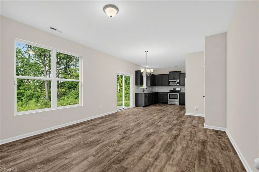 2608 Dallas Drive Winston-Salem, NC 27107