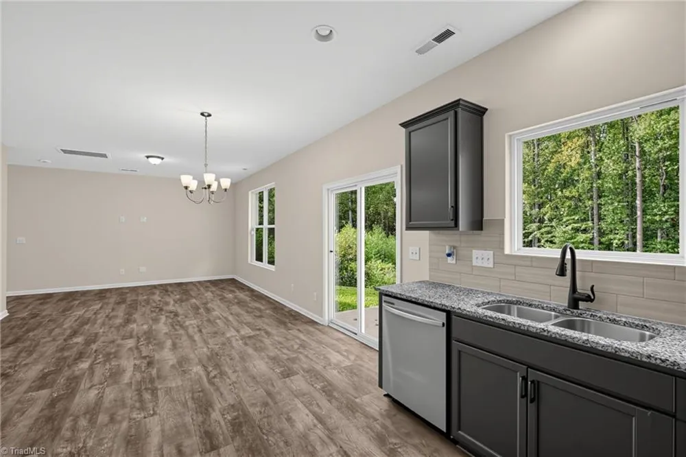 2608 Dallas Drive Winston-Salem, NC 27107