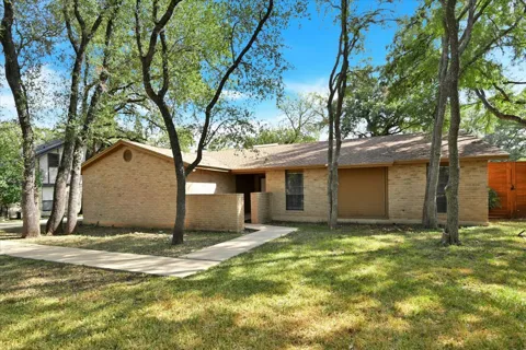 3311 Treadsoft Cove