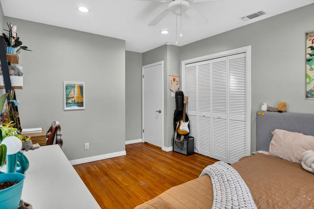 1200 Aggie Lane Austin, TX 78757