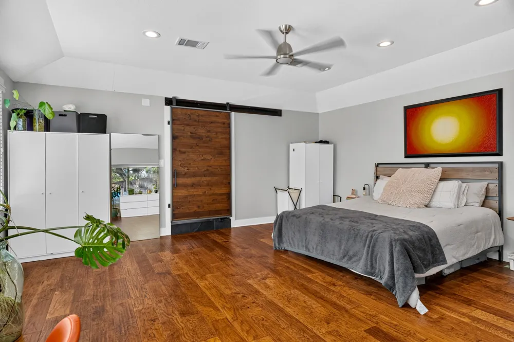 1200 Aggie Lane Austin, TX 78757
