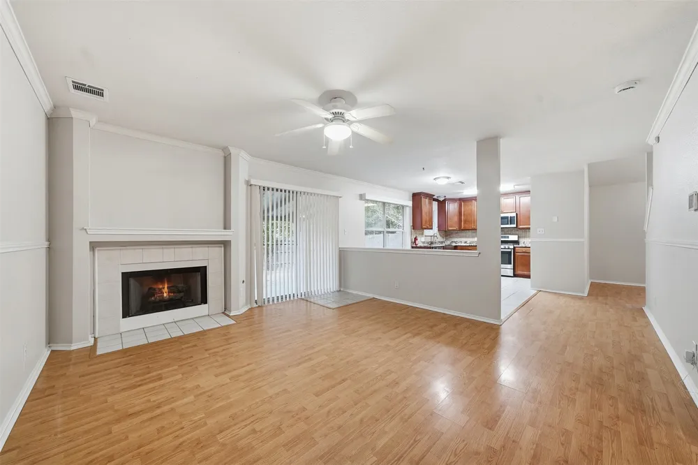 1811 Southwestern Trail Round Rock, TX 78664