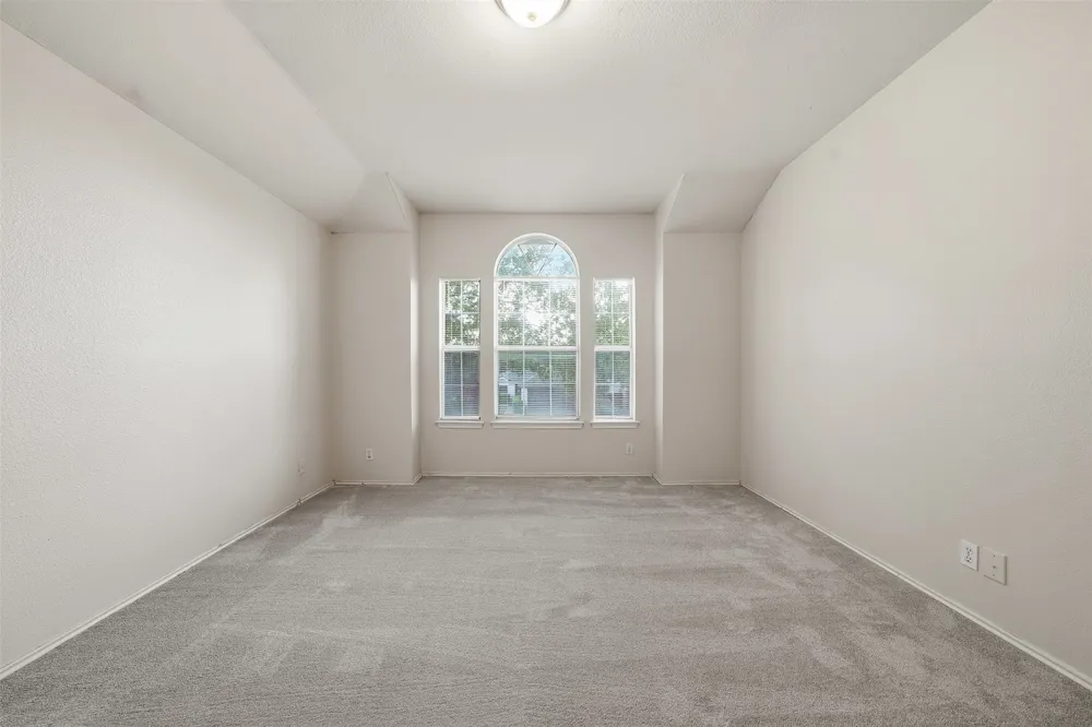 1811 Southwestern Trail Round Rock, TX 78664