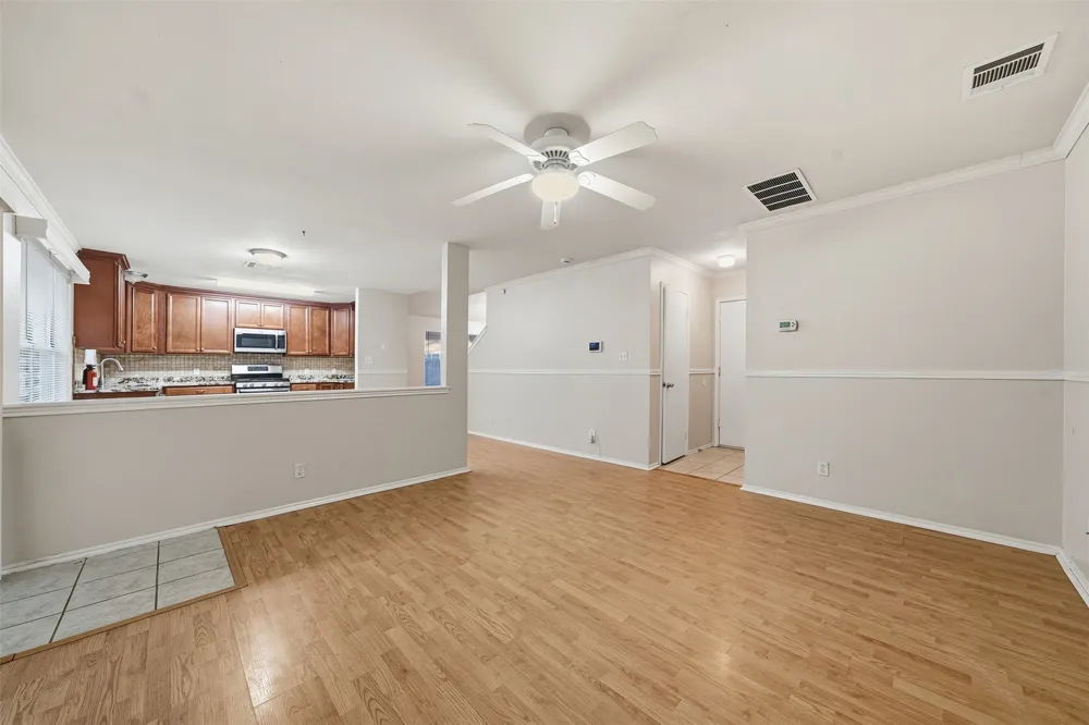 1811 Southwestern Trail Round Rock, TX 78664