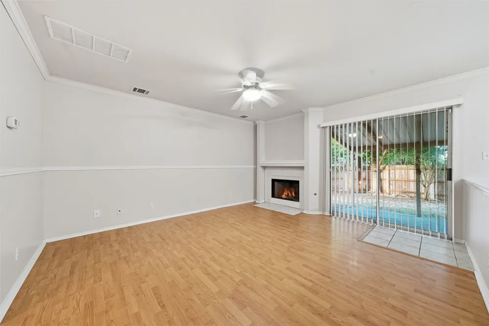1811 Southwestern Trail Round Rock, TX 78664