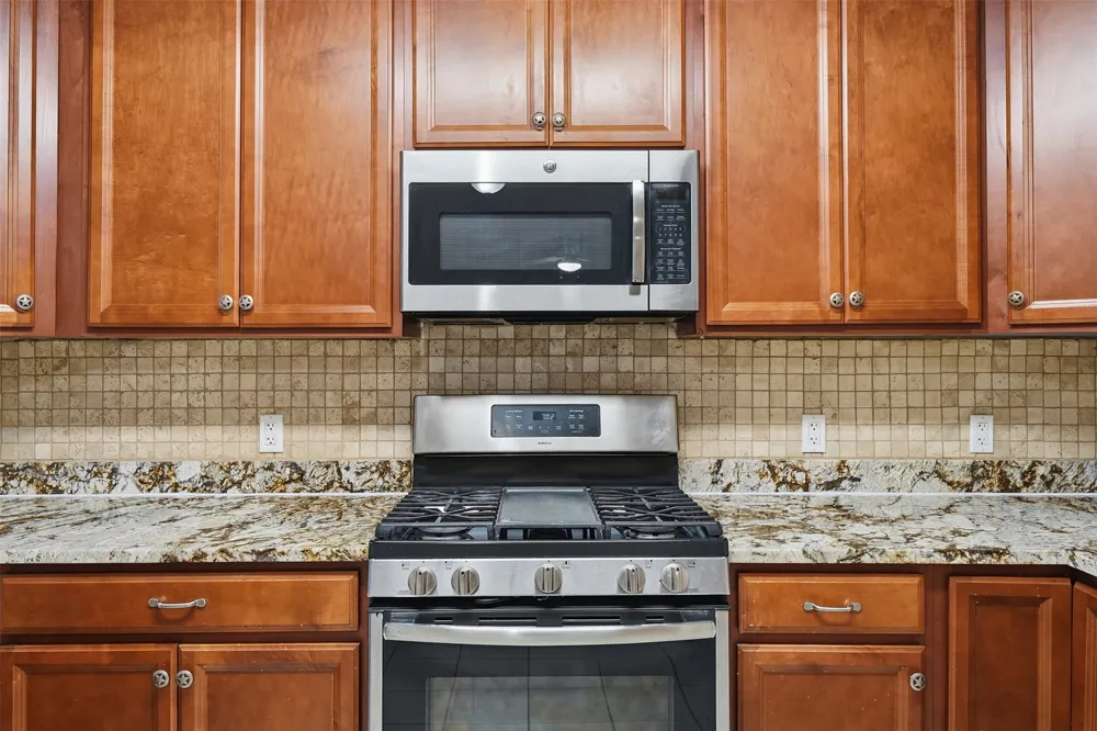 1811 Southwestern Trail Round Rock, TX 78664