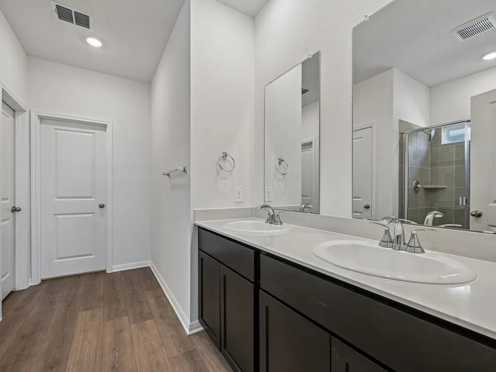 112 Woodbrook Drive Georgetown, TX 78674