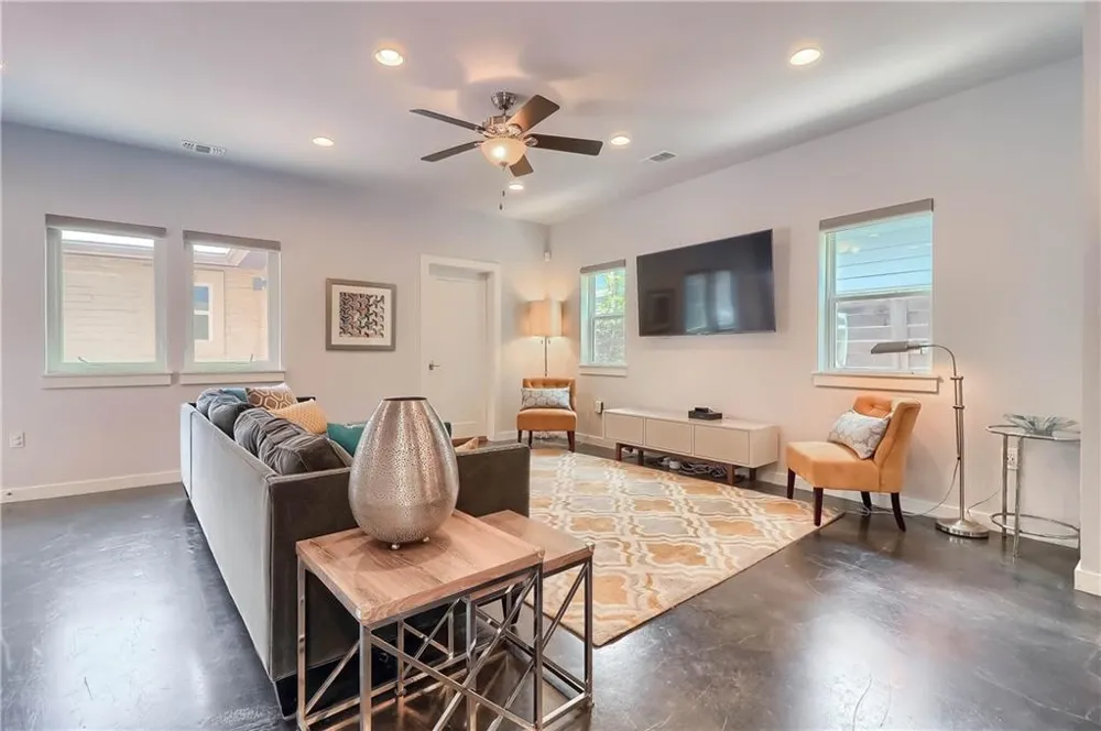 900 Capitol Court Austin, TX 78756