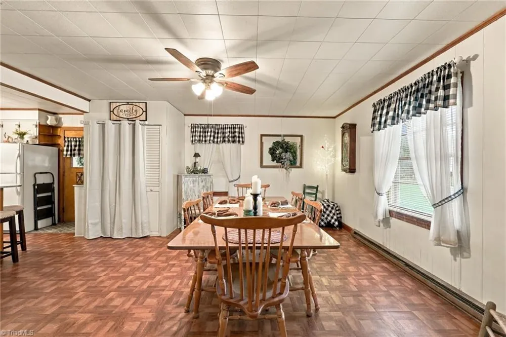 2975 US Highway 158 Yanceyville, NC 27379