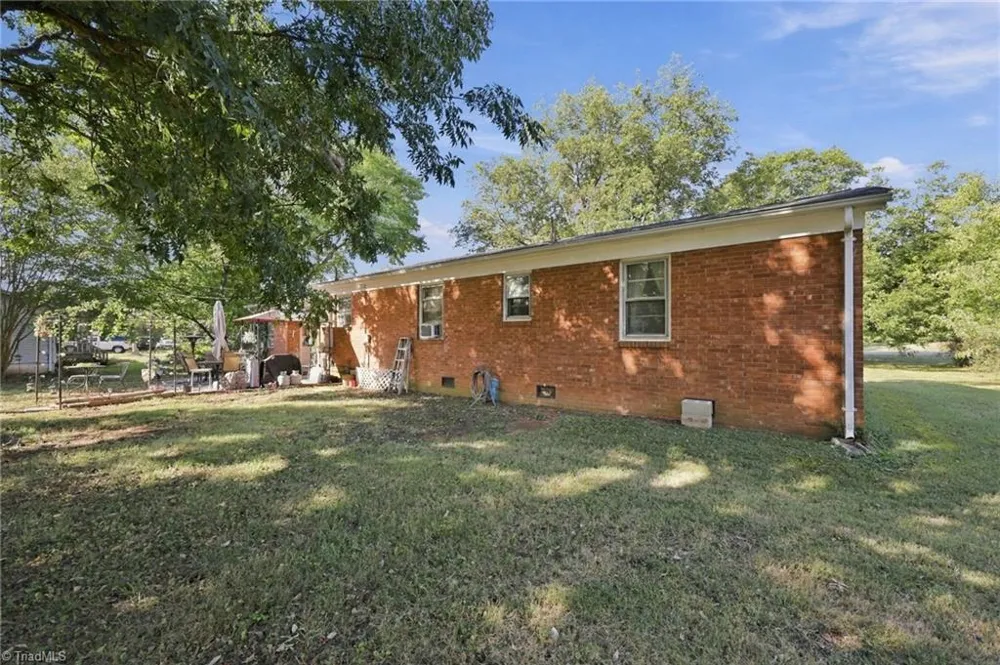 2975 US Highway 158 Yanceyville, NC 27379