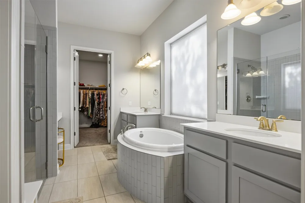 7122 Cut Plains Trail #17 Austin, TX 78726