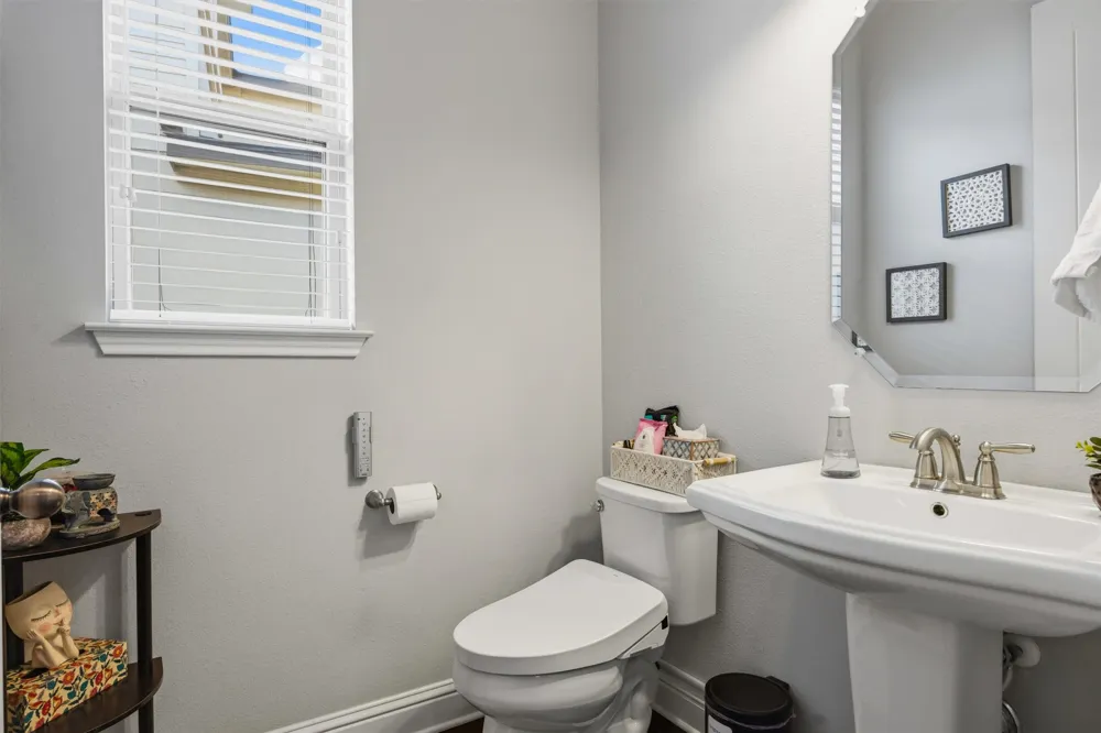 7122 Cut Plains Trail #17 Austin, TX 78726